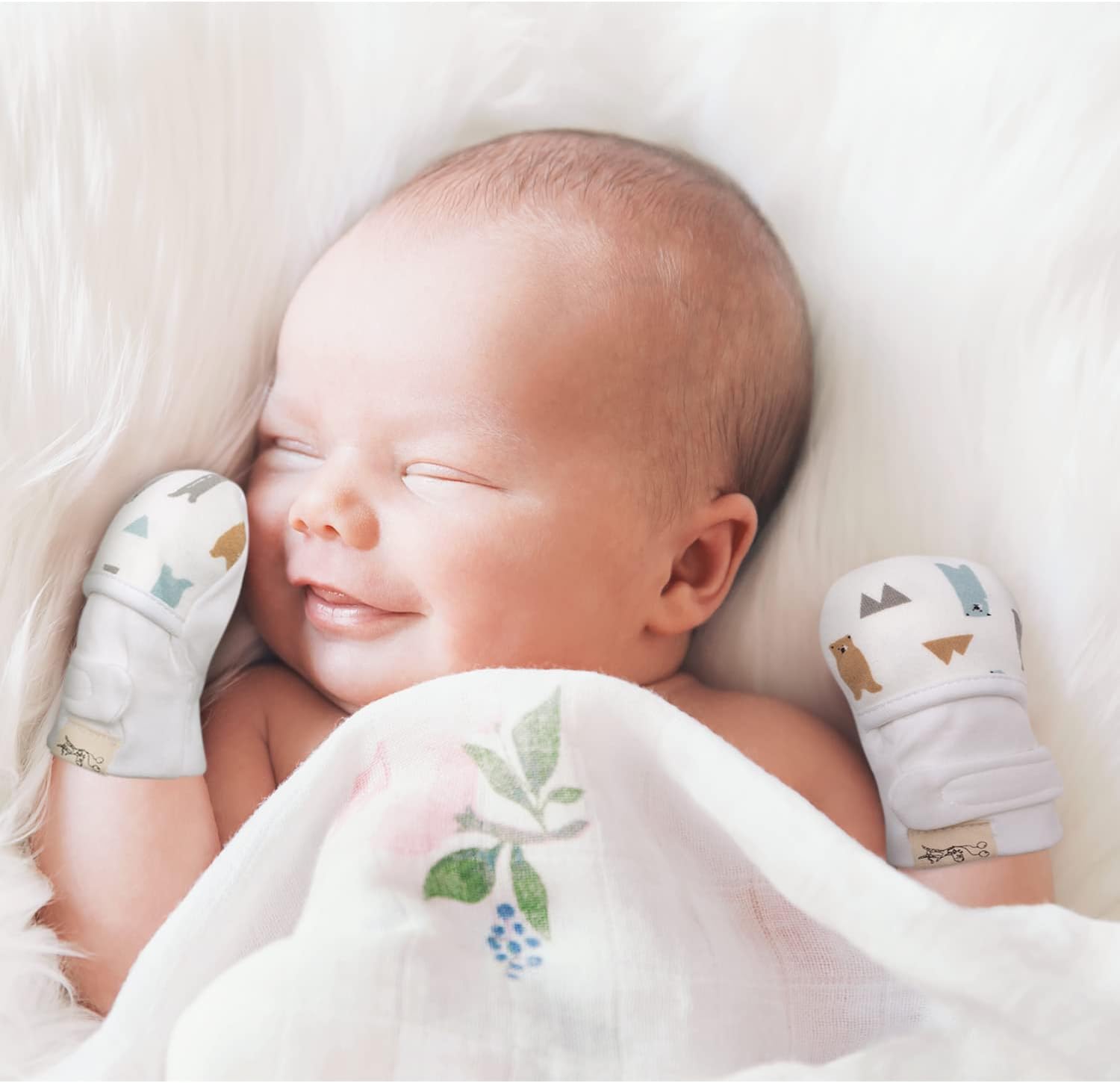 Adjustable Hand Mittens for Newborns