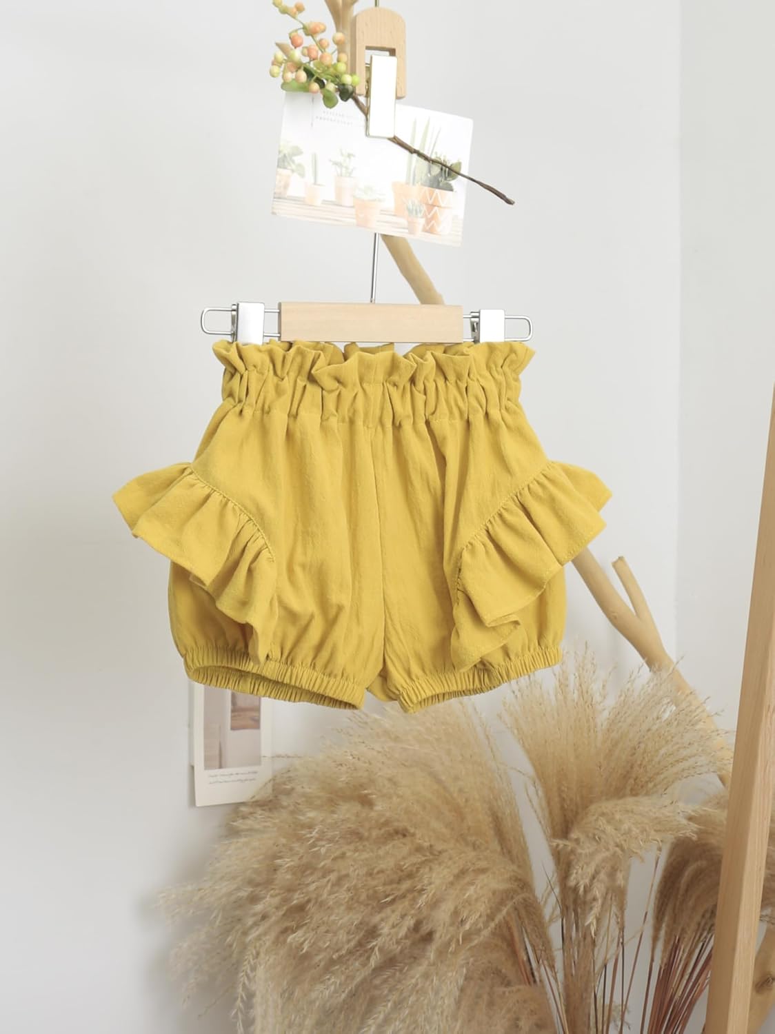 Adorable Baby Girls Ruffle Shorts