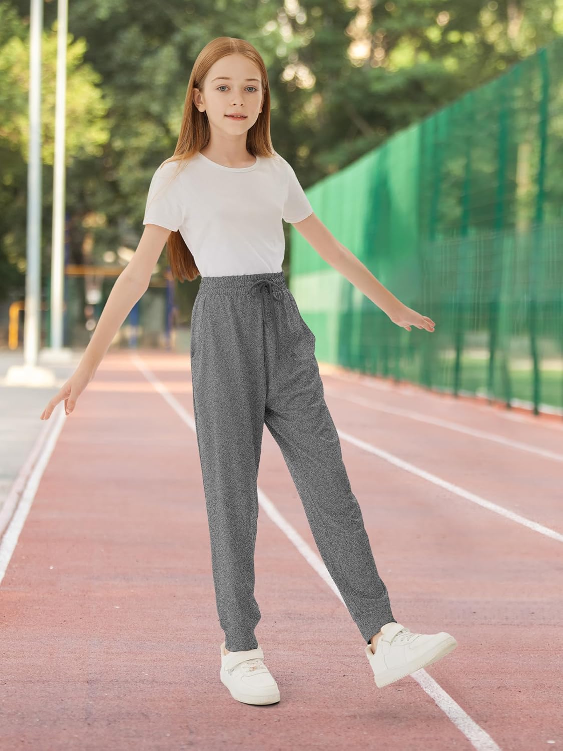 Resinta Girls Dry-Fit Joggers