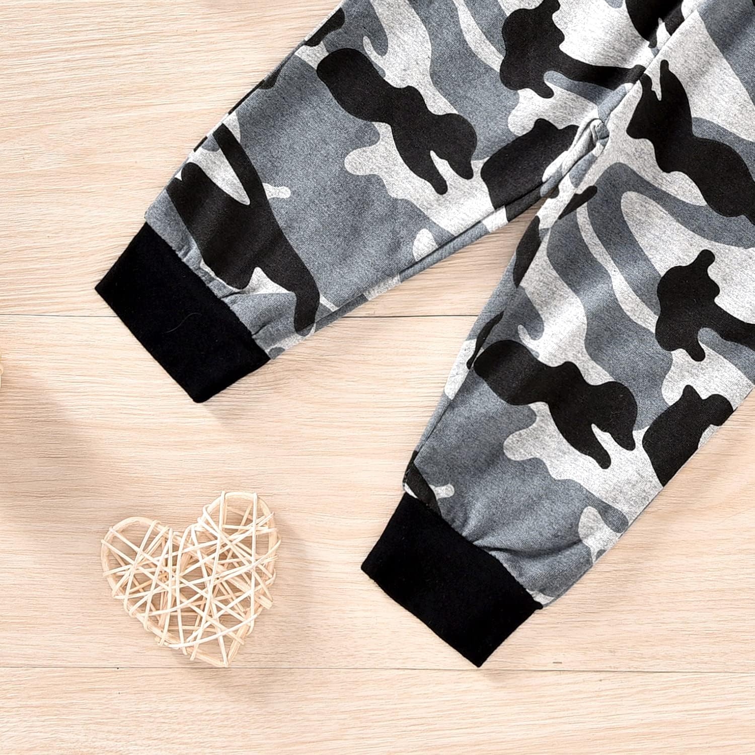 AalizzwellStylish Baby Boys Hoodie Pants Set for Winter