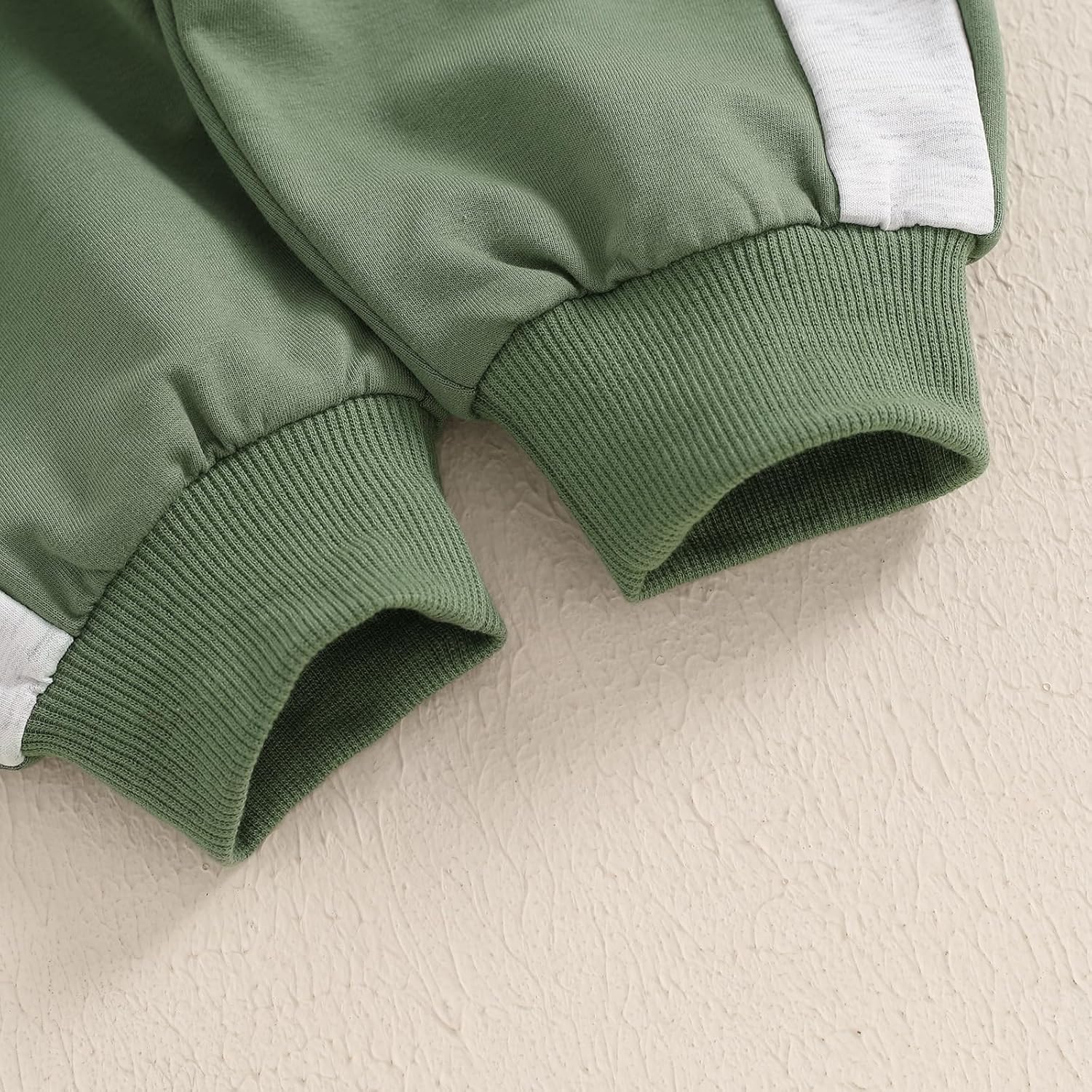 Infant Boys Cold-Hardy HOLLED Sweatshirt Pants Set